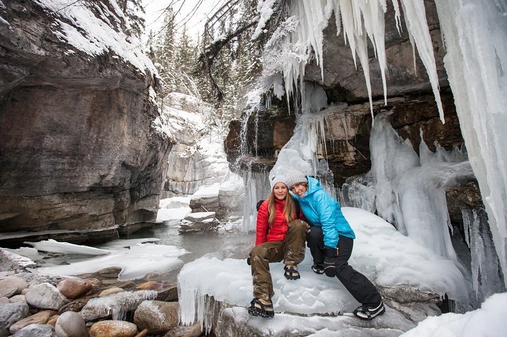 Maligne Canyon Ice Walk