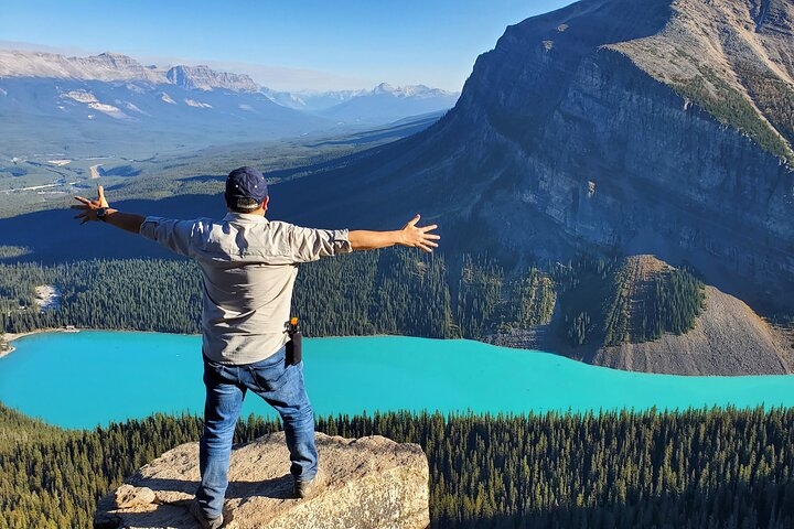 Discover Banff National Park - Premium Day Trip