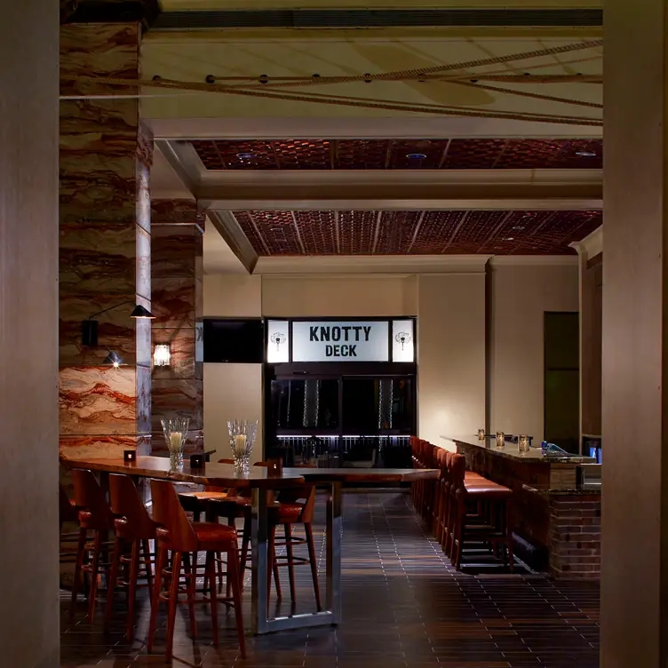 Knotty Deck, Kitchen & Bar - Renaissance Austin Hotel