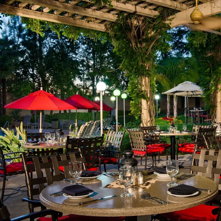 Formaggio Taverna & Patio - Sacramento Marriott Rancho Cordova