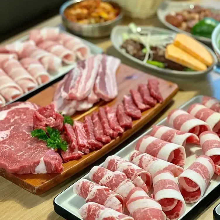 백정 Baekjeong Korean BBQ House Mayfield