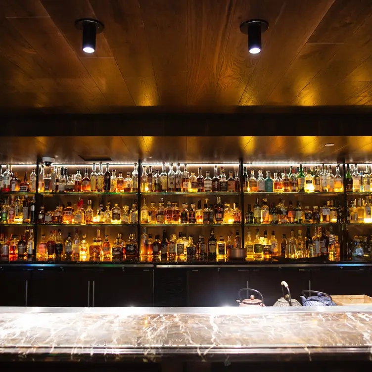 Bourbon & Banter - The Statler Dallas