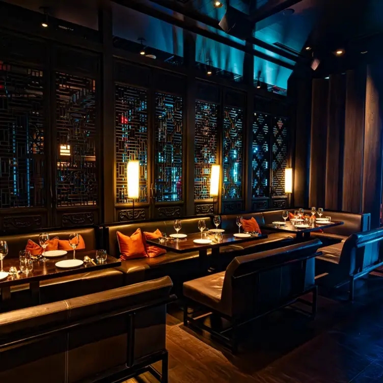 Hakkasan - Fontainebleau Miami Beach