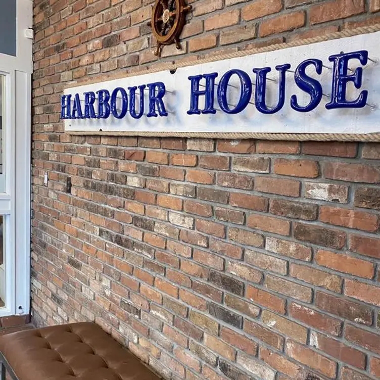 Harbour House Waterfront Eatery