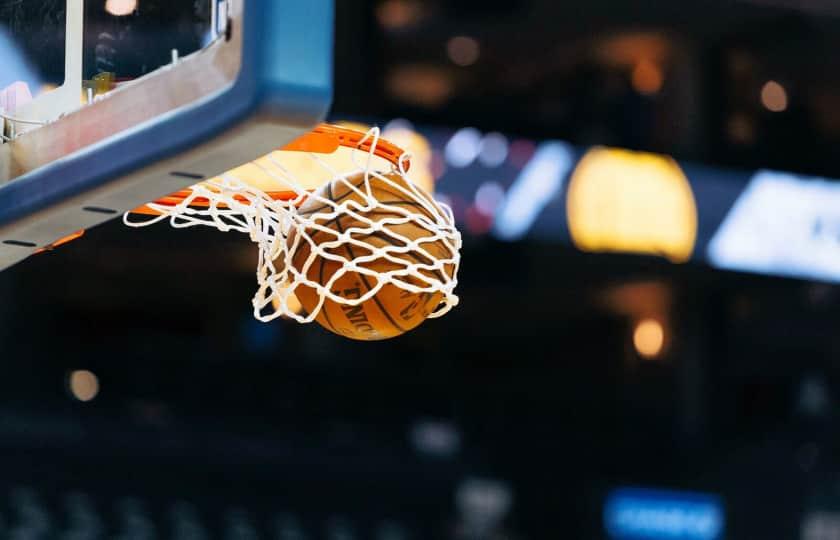 Denver Pioneers at North Dakota State Bison Basketball