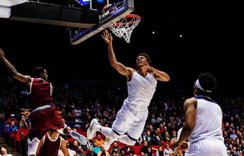 Menlo Oaks at UC Davis Aggies Basketball