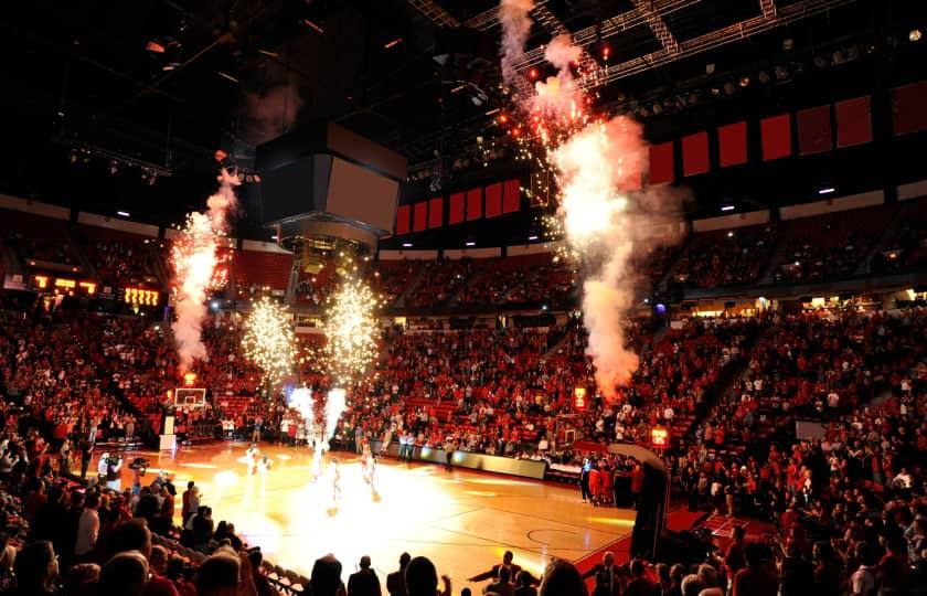 Nebraska-Omaha Mavericks at UNLV Rebels Basketball