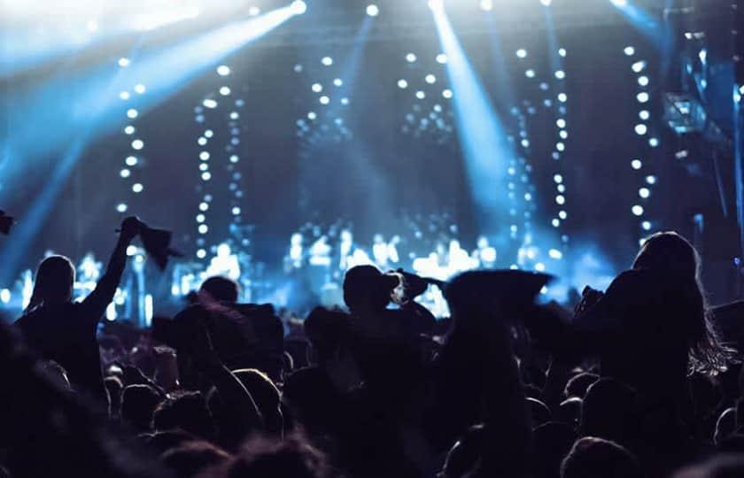 "EL REY DE CORAZONES" MANNY MANUEL EN CONCIERTO