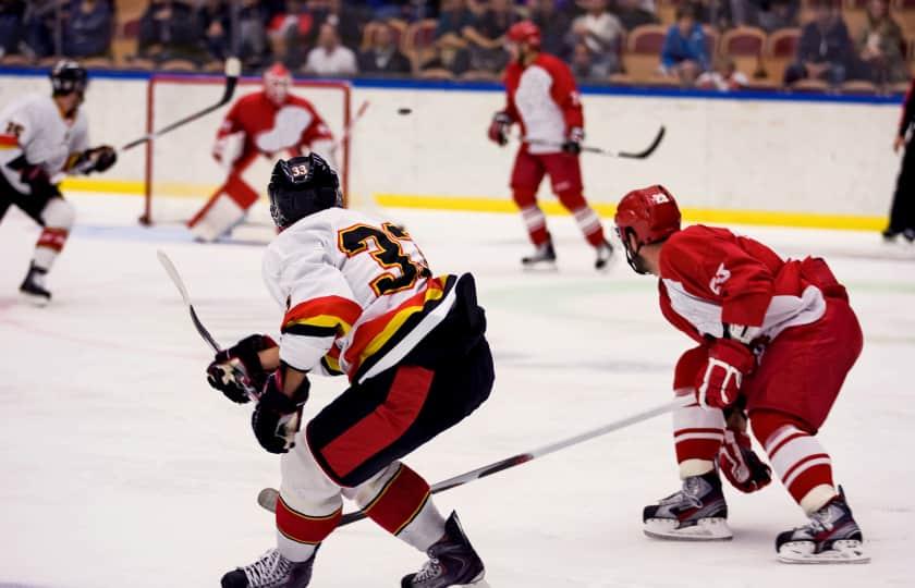 Greater Sudbury Cubs at Soo Thunderbirds Hockey