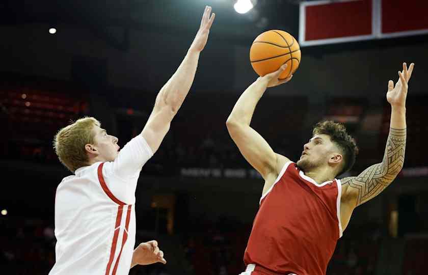 Omaha Mavericks at South Dakota Coyotes Basketball