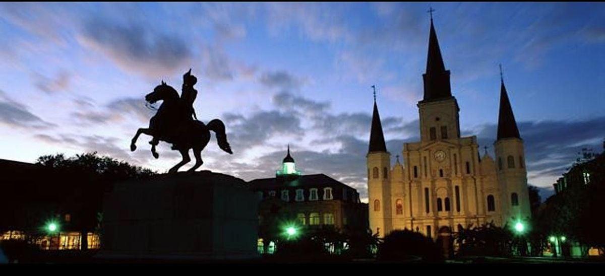 New Orleans Historical and Haunted Walking Tour