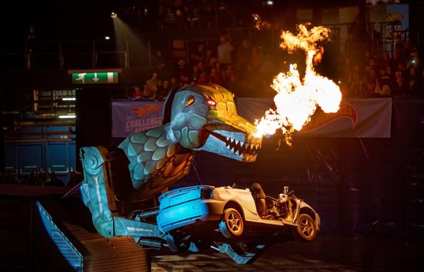 Hot Wheels Monster Trucks Live - Glow Party