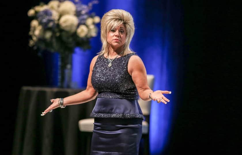 Theresa Caputo Live: The Experience