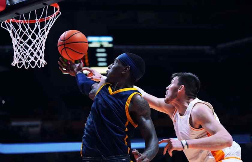 The Citadel Bulldogs at UNC Greensboro Spartans Basketball