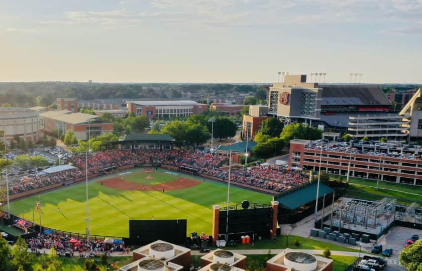 Tennessee Volunteers at Auburn Tigers Baseball