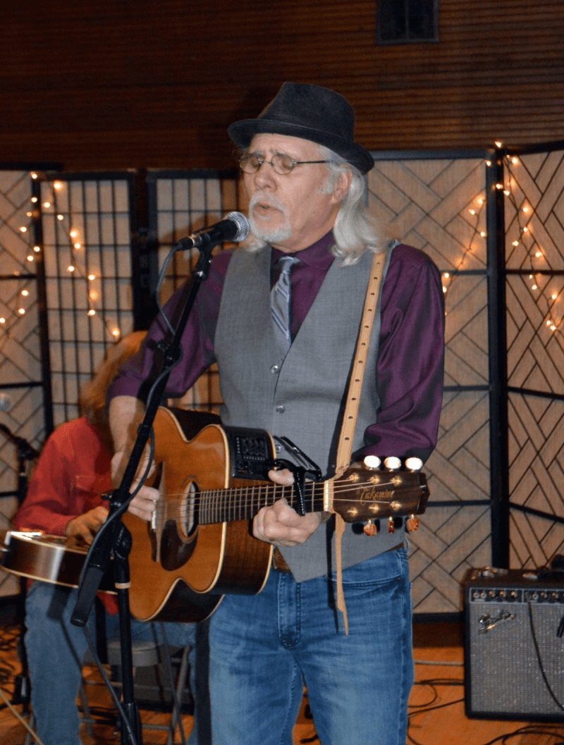 Open Mic with Guest Host: Rick Babb