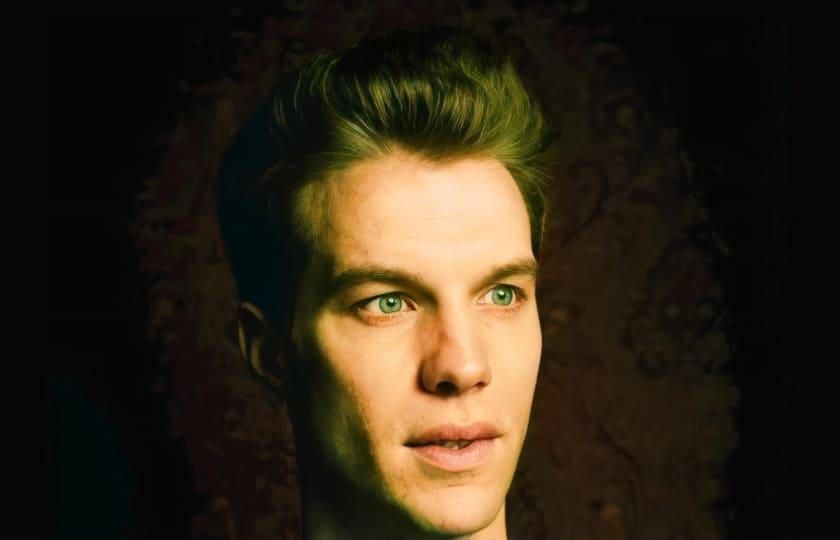 Anthony Jeselnik: Bones and All Tour