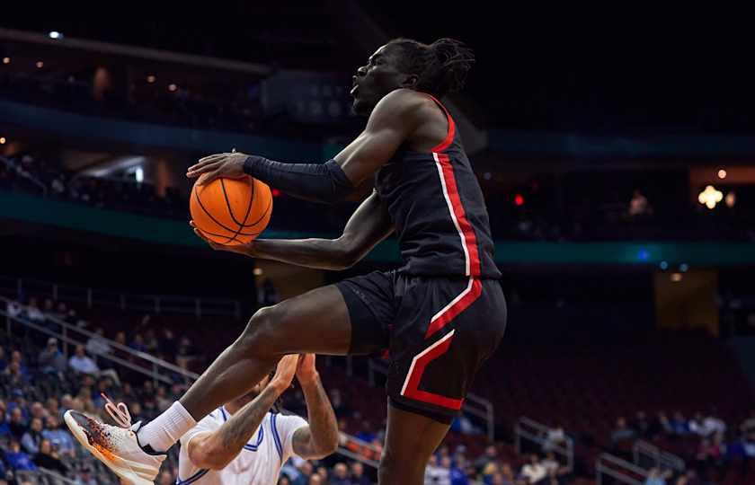 Hampton Pirates at Northeastern Huskies Basketball