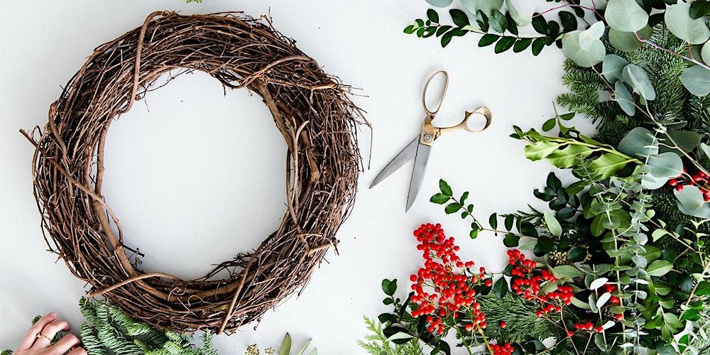 Holiday Wreaths and Bubbly Class