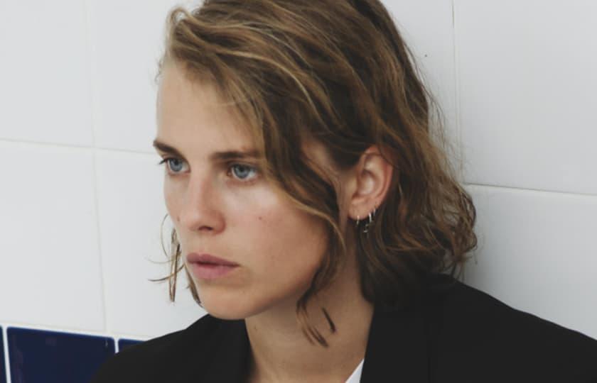 Marika Hackman