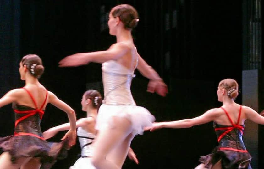 Oregon Ballet w/ Swan Lake