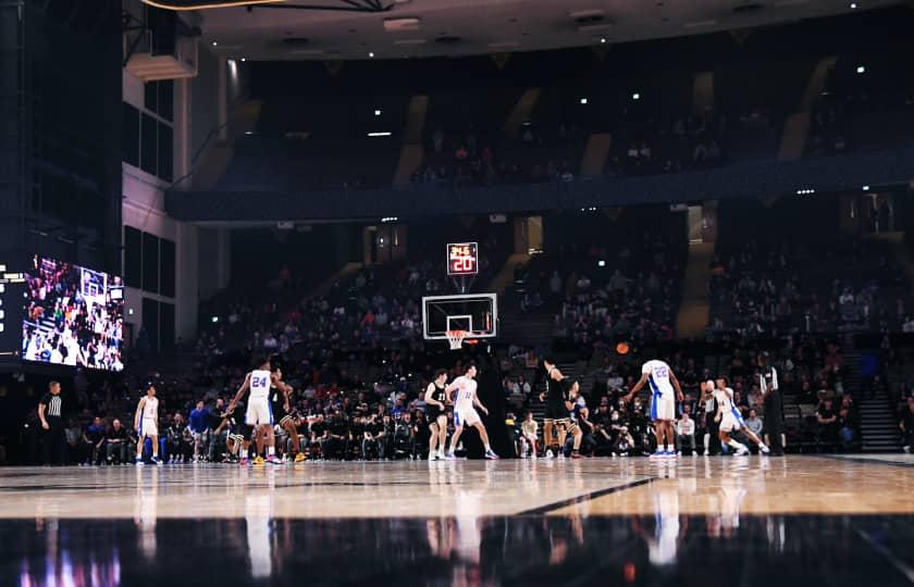 Arkansas Razorbacks at Vanderbilt Commodores Basketball