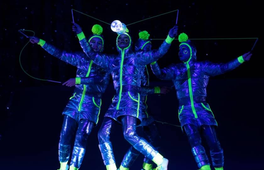 Cirque Du Soleil Twas The Night Before