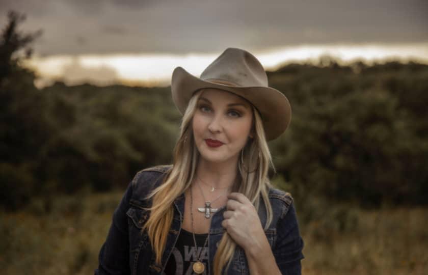 Sunny Sweeney w. Erin Enderlin