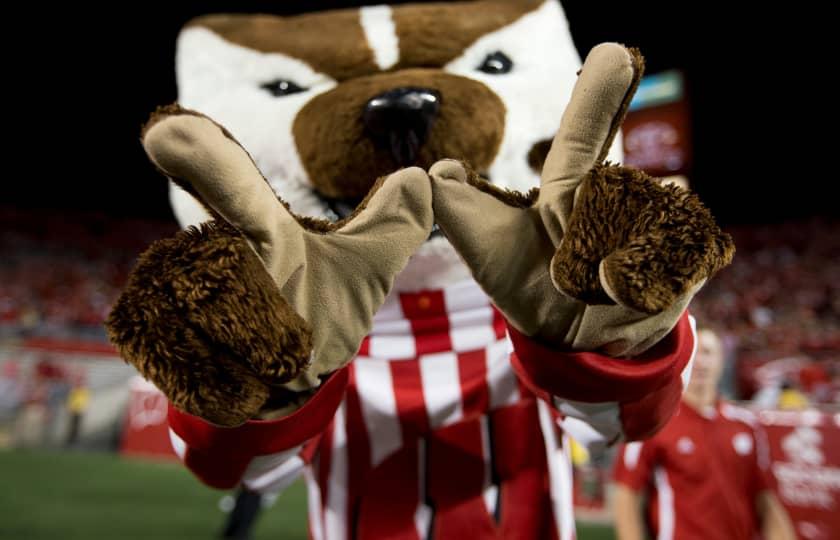 St. Cloud State Huskies at Wisconsin Badgers Women's Hockey