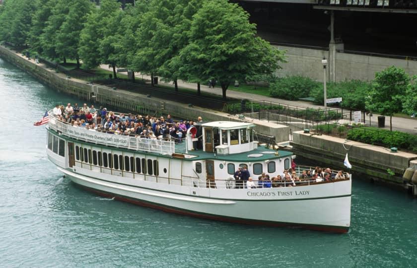 Chicago Architecture Center River Cruise Aboard Chicago's First Lady