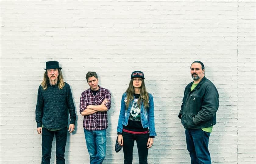 Sarah Shook & the Disarmers