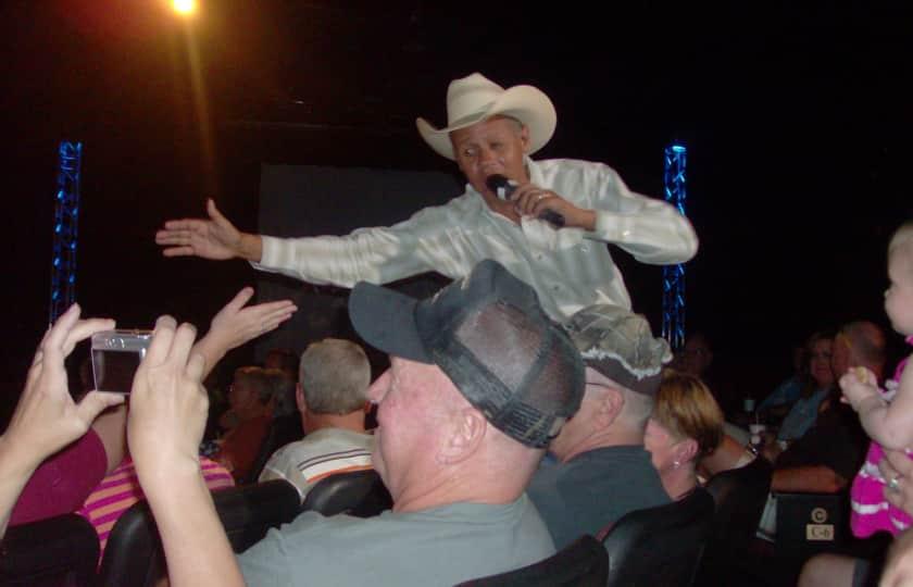 Neal McCoy with special guests Tyler Richton & The High Bank Boys