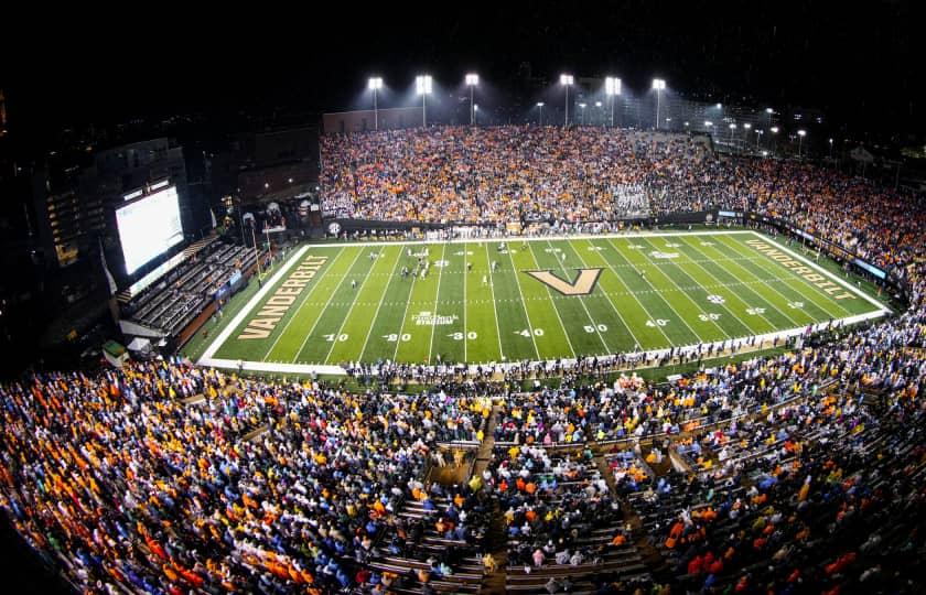 Hawaii Warriors at Vanderbilt Commodores Football