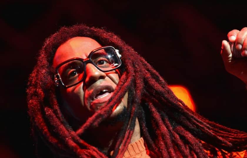 : Lumen Field Tego Calderon