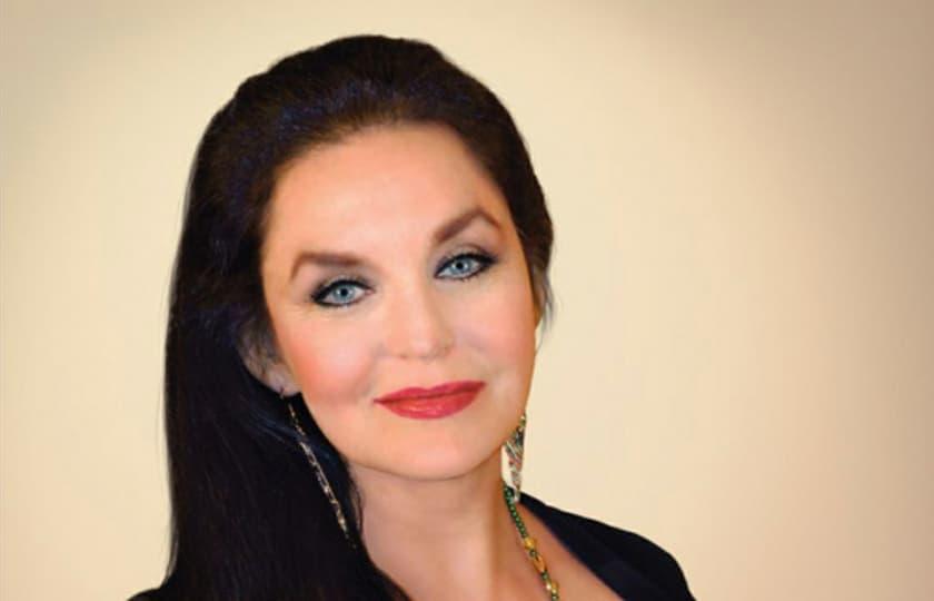 Crystal Gayle with Kenna Elpers