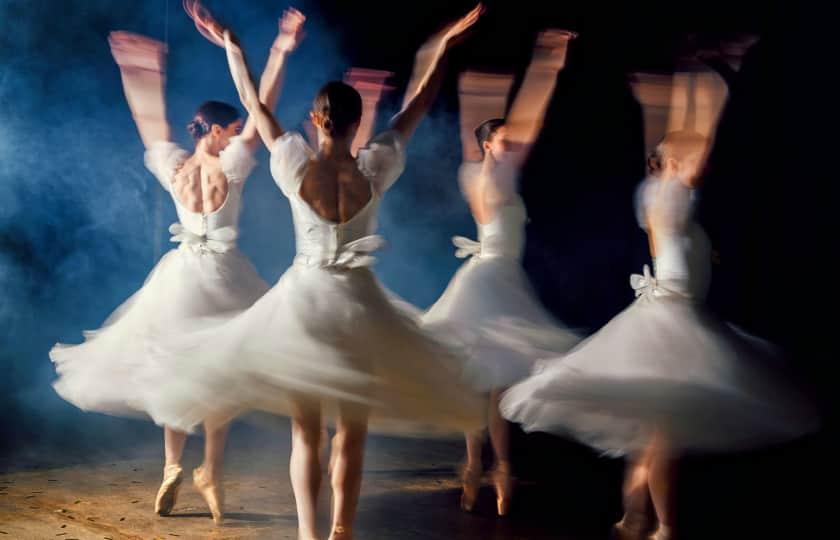 Nutcracker! Magical Christmas Ballets - Photo in the Lobby