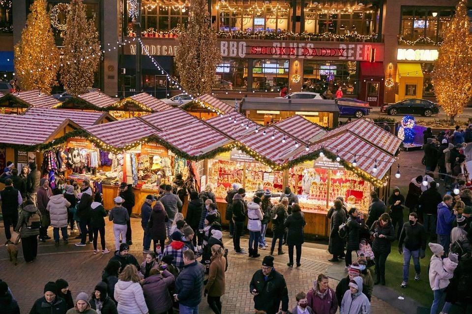 Christkindlmarket Wrigleyville