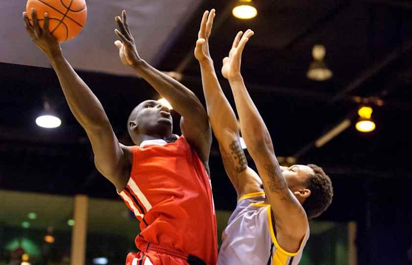 Akron Zips at Ball State Cardinals Basketball