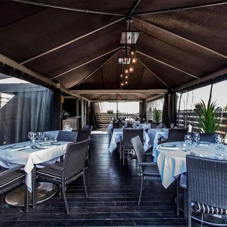 Rib n Reef Steakhouse