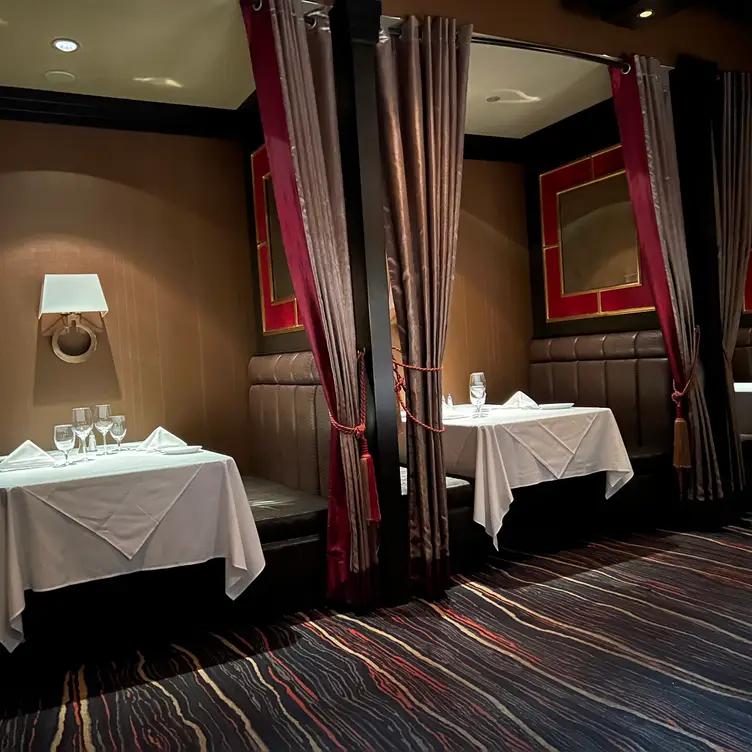 Ruth's Chris Steak House - Niagara Falls