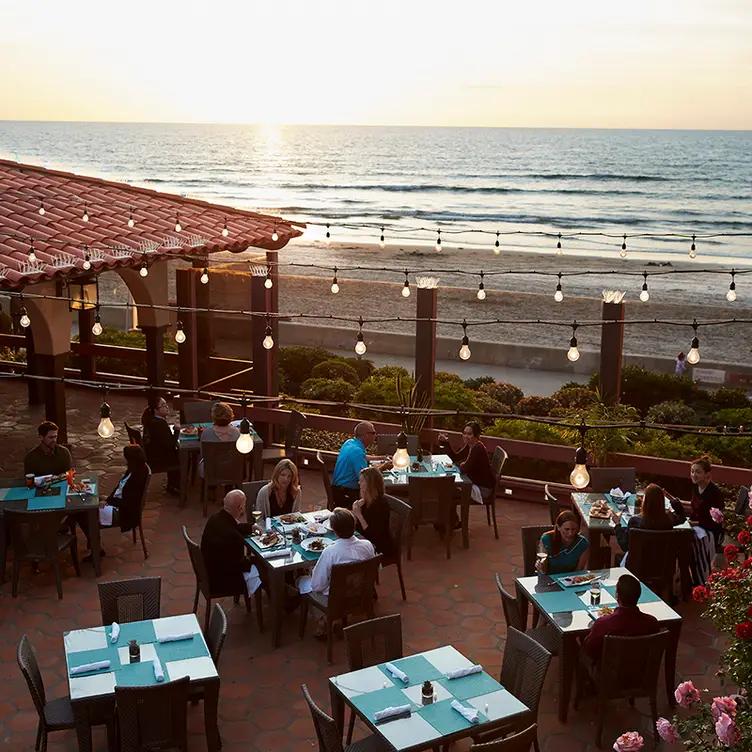 The Shores Restaurant - La Jolla Shores Hotel