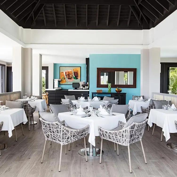 Zest Restaurant at The Cliff Hotel