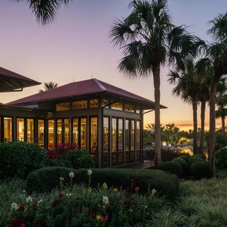 Four Flamingos - A Richard Blais Florida Kitchen