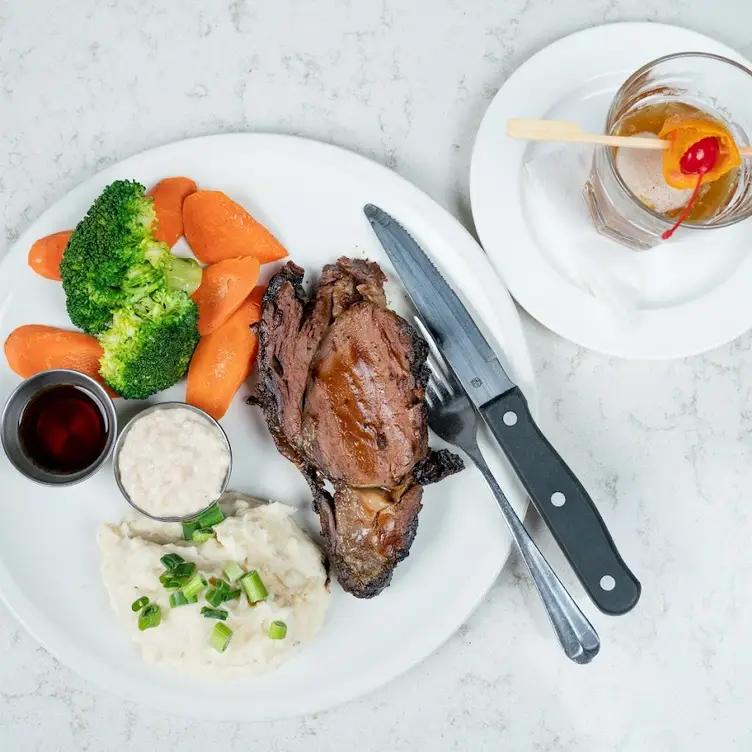 Rock Creek Woodsmoke Grill + Bar - Stonebridge