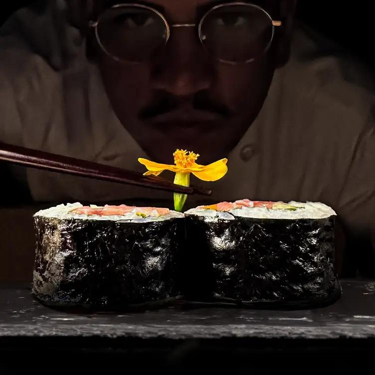 X Sushi