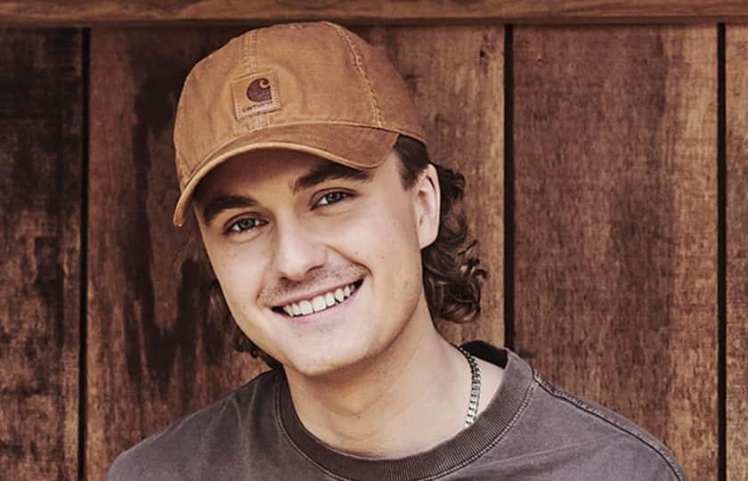 Chase Rice and Owen Riegling